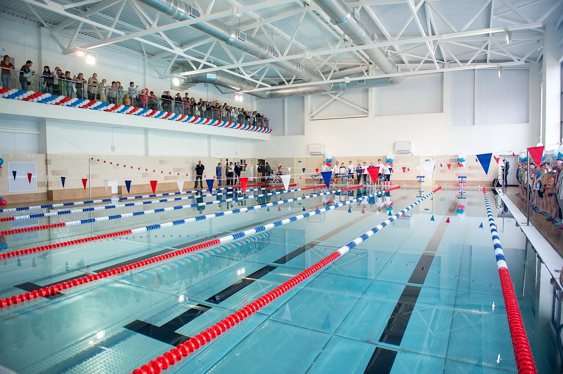 Бассейн фок подольск. Подольский бассейн. Бассейн орджоникидзе подольск. Бассейн в кузнечиках в подольске. Фок подольск.