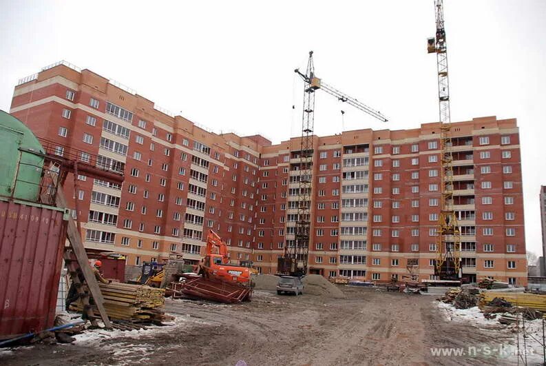 Дом 1 204 112. Трехэтажка. 204. 204. Трехэтажка сарапул.