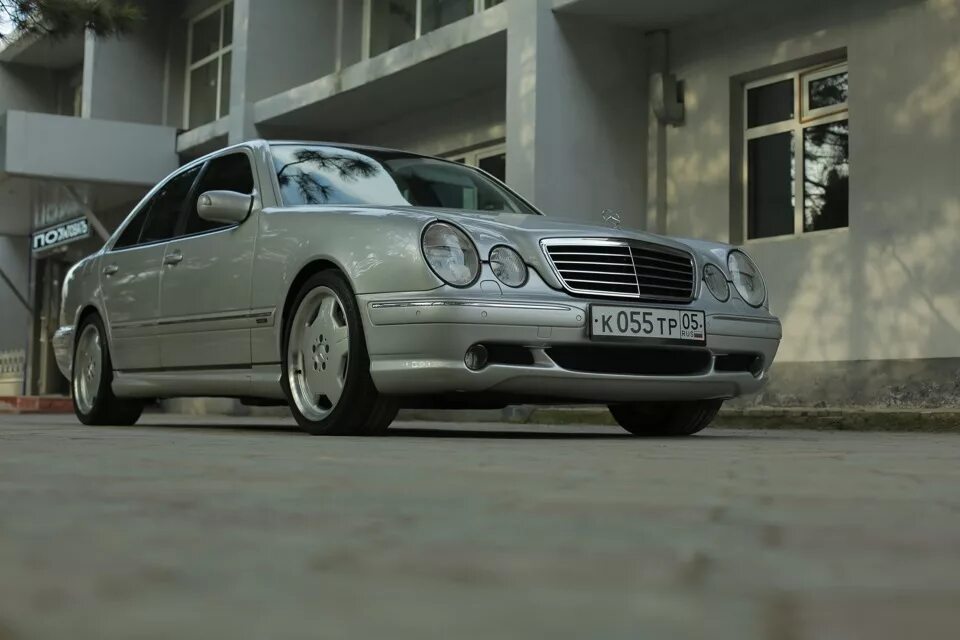 Мерс 5.5. Mercedes 210 amg 5.5. 210 мерседес 5.5 амг. e210 5.5 amg. мерседес е210 амг 5.5.