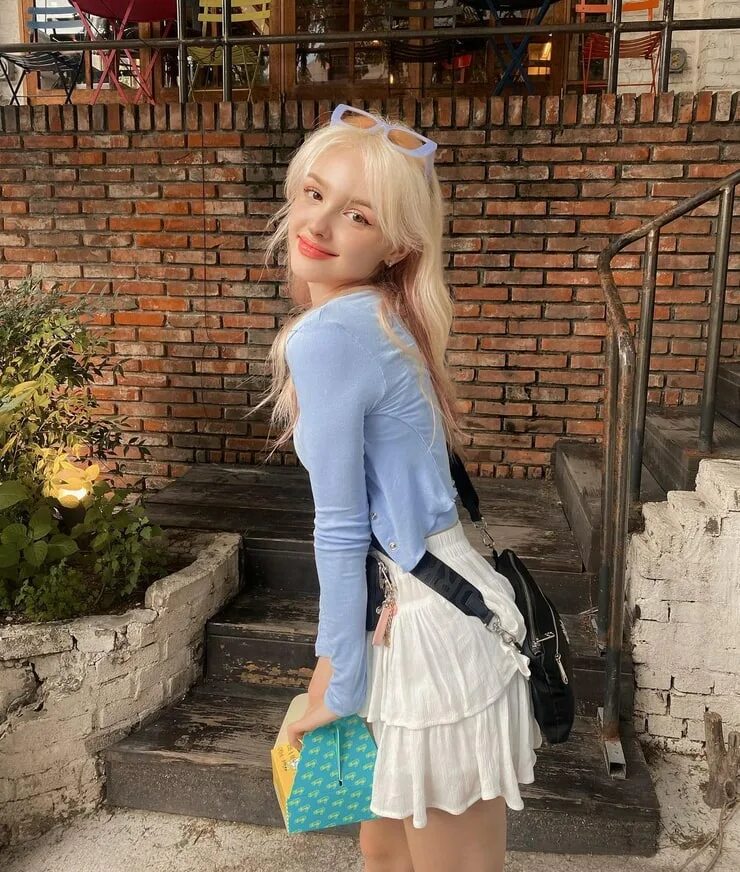 Elina sands. Elina sands. Елина девиа. Elina sands. Марджори эстиано sos женщины в море.