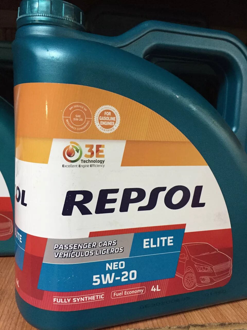 Масла repsol 5w 30. Моторное масло Репсол 5w30. Масло Репсол 5 30. Repsol Platinum 5w30. Масло Репсол космос 5w30.