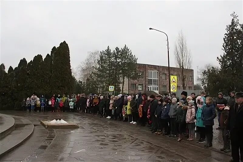 Гуляй борисовка зерноградского. Село Гуляй Борисовка Ростовская область. Село Гуляй Борисовка Зерноградский район Ростовская область. Х Гуляй Борисовка Ростовская область. Гуляй Борисовская школа Зерноградского района.