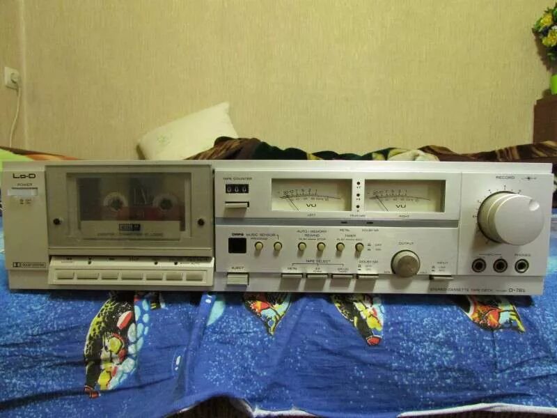 Lo-d d-90s. Кассетная дека hitachi 980. Кассетная дека хитачи 95. Hitachi 9 кассетная дека. На- 7000м lo-d.