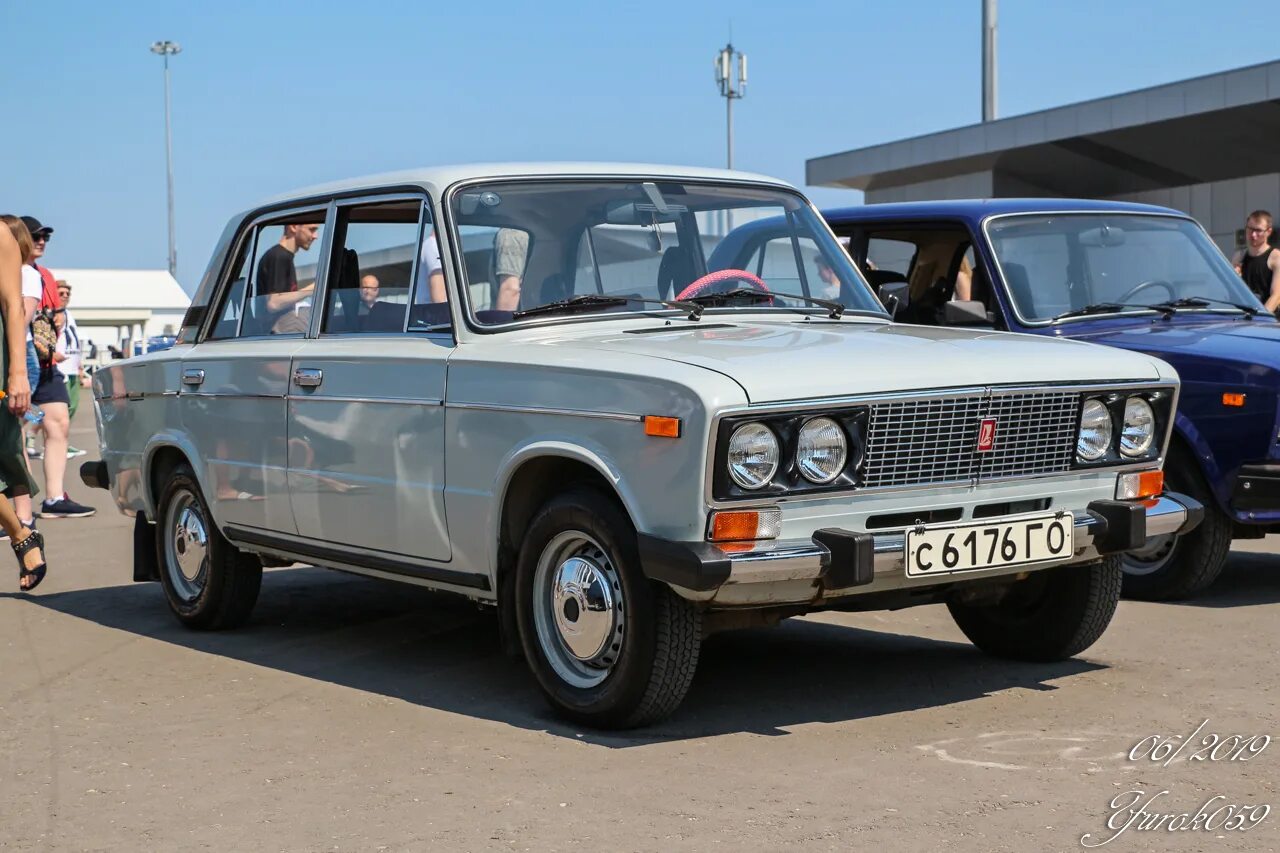 Ваз 2106 хэтчбек. Ваз 2106 оригинал ссср. Жигули 2106 красная. Ваз 2106 белая ссср. Ваз 2106 1976.