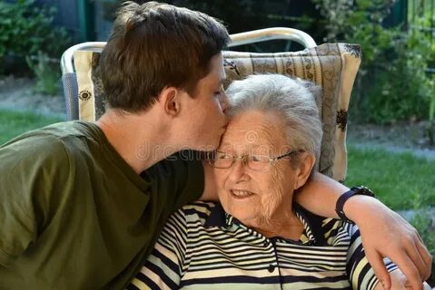 Hugging his grandma видео