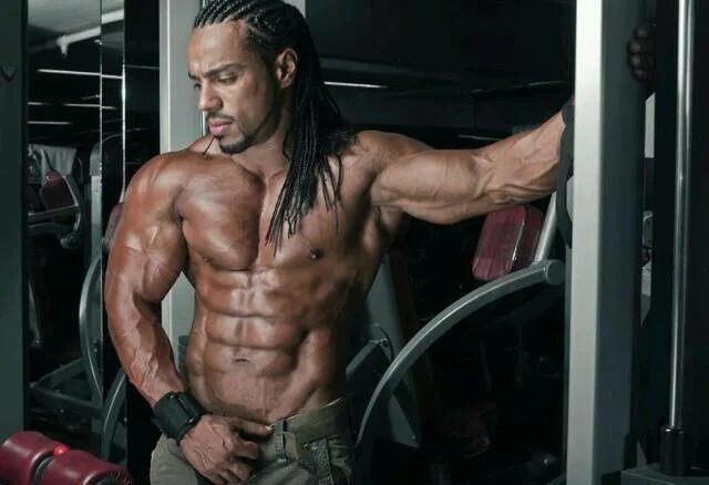 Muscle mania. Мания и мускулы 2. Данте франклин. Musclemania (bodybuilding competition). Tiger shroff in gym.