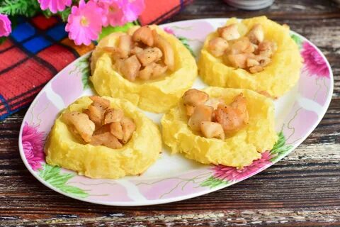 Картофельные гнезда с фаршем