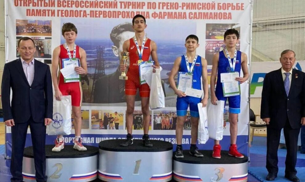 Сайт департамента физической культуры и спорта янао. Турнир памяти Салманова Сургут. Дзюдоисты ЯНАО. Греко-Римская борьба Губкинский ЯНАО. Первенство УРФО по греко-римской борьбе Тюмень.