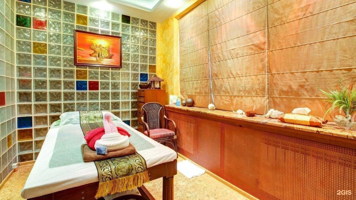 7 красок. 7 красок. 7 красок логотип. 7 красок на арьате хаммам. 7 красок спа салон москва сити.