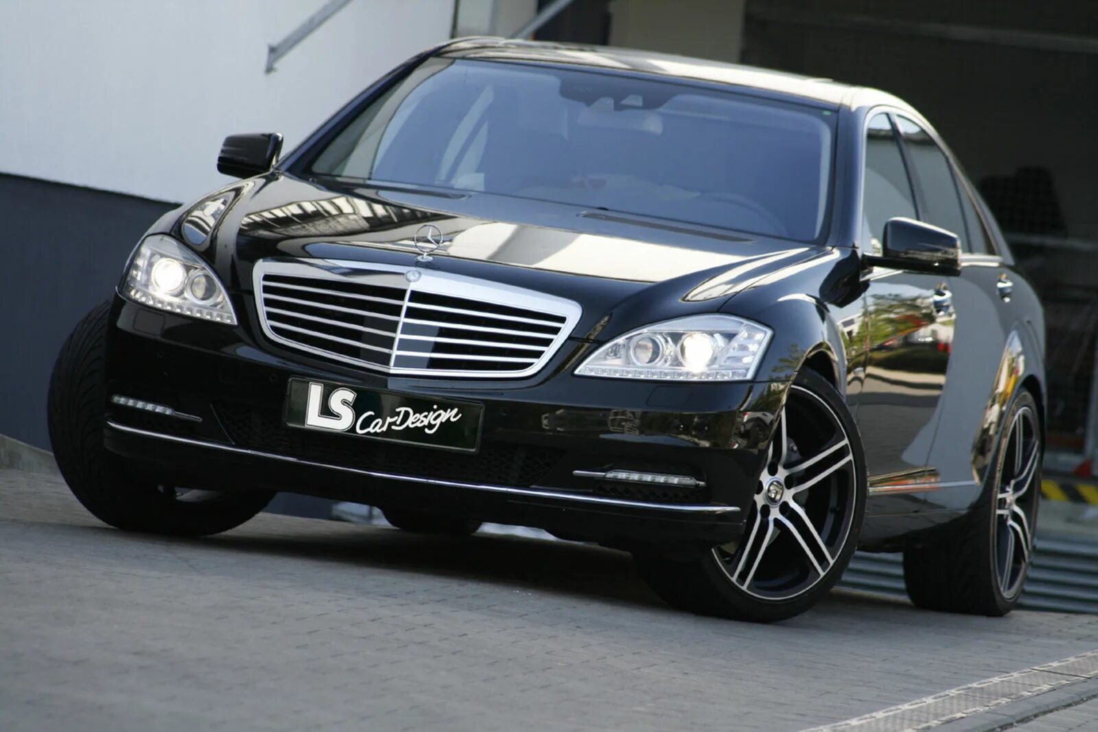 Mercedes Benz s600 w220. Mercedes s220. Mercedes s500 w220. Mercedes Benz 220.