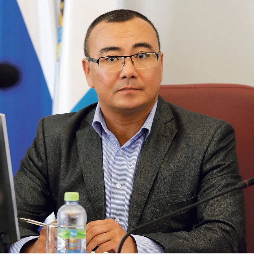 Алибердов директор экоцентр майкоп. Экоцентр волгодонск. Руководитель экоцентра астрахань. Группа компаний экологический центр. Экоцентр руководитель.