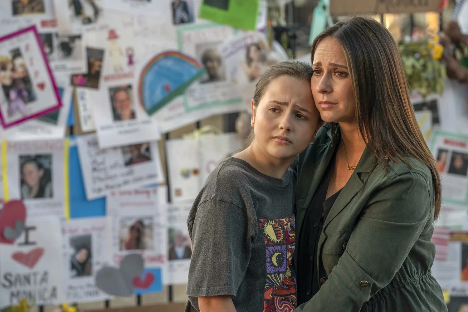 Дженнифер лав хьюитт 911 служба спасения. Сериал служба спасения 9 1 1 4 сезон. 911 служба спасения сериал мэдди. 911 служба спасения мэдди бакли. Дженнифер хьюитт 911 служба.