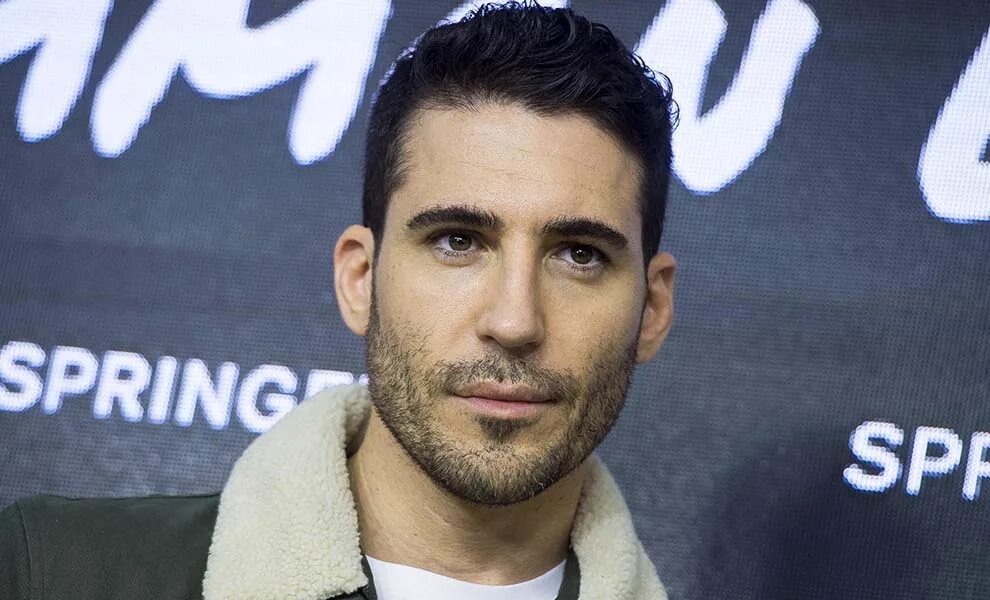 Miguel angel silvestre. Мигель анхель галан. Мигель анхель сильвестре испанский актёр. Мигель анхель сильвестре фото. Мигель анхель бьяджио.