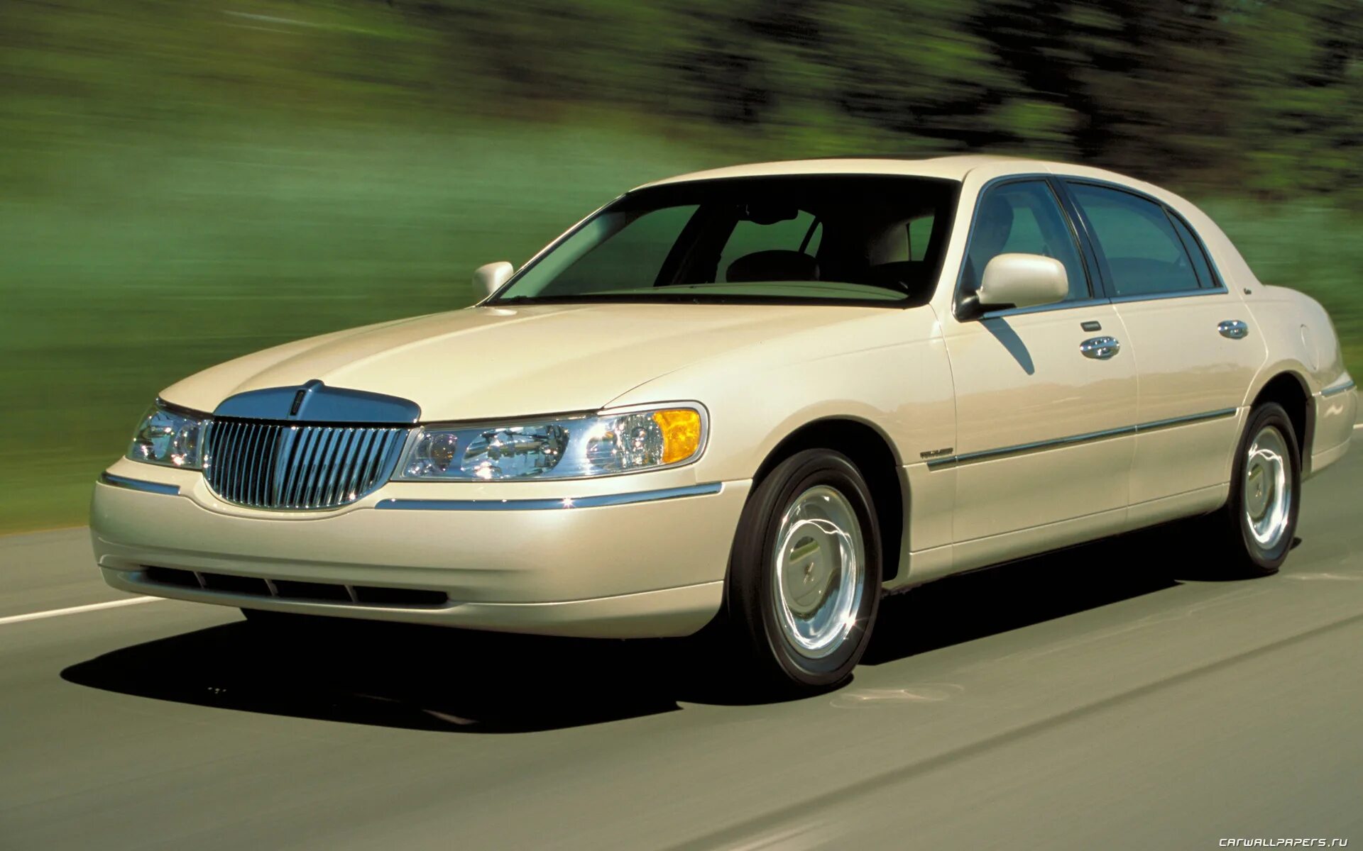 Линкольн кар. Lincoln town car 1998. 1998–2002 lincoln town car. линкольн таун кар 2011. lincoln town car.