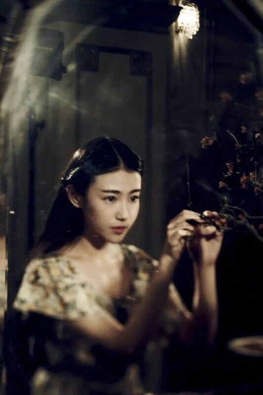 Yuan zhang. Чжан синьюань. чжан да юань. zhang in yuan red.