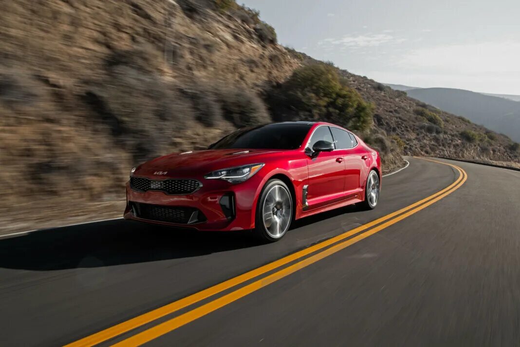 Kia Stinger 2022. Kia Stinger gt 2022. Новый Киа Стингер 2022. Kia Stinger 2021 gt. Киа гт лайн