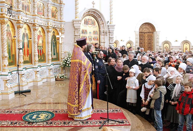 троице голенищево храм расписание богослужений. расписание свято троицкого храма челябинск. расписание служб в церкви живоначальной троицы. свято-никольский храм калининград расписание богослужений. троице голенищево храм расписание богослужений.