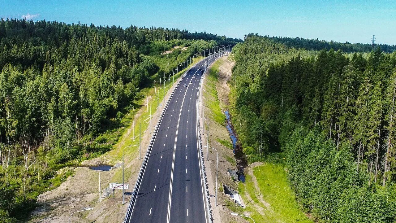 Скоростные дороги россии. Автомобильная дорога. Дороги России. Шоссе в России. Федеральная дорога.