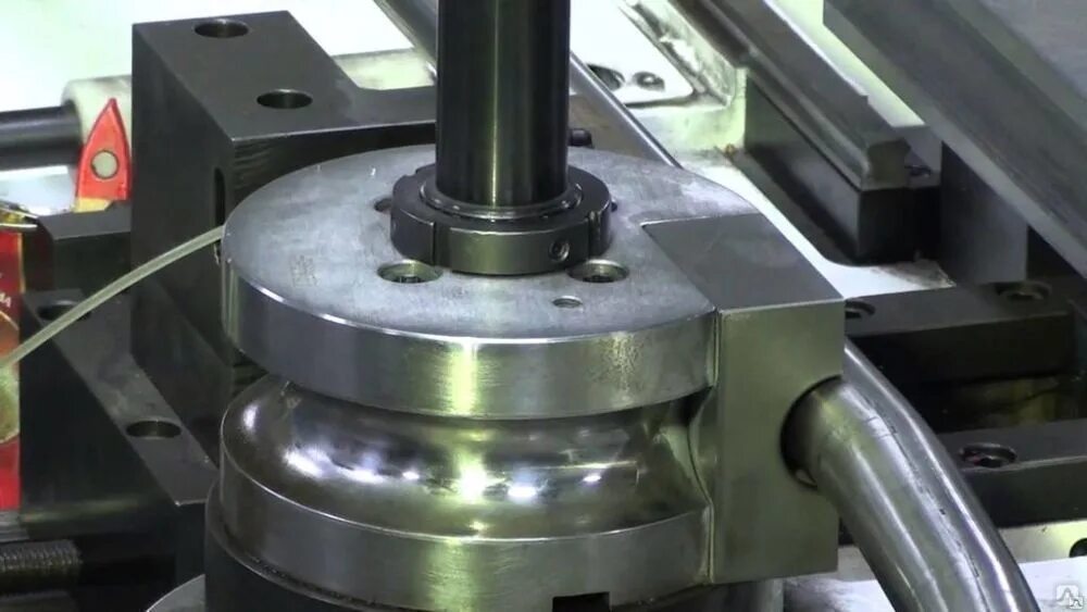 Трубогиб дорновый для тонкостенных труб. Трубогиб для тонкостенных труб d20мм. Гибка трубопроводов. Tube bender станок. Гибка трубопроводов.