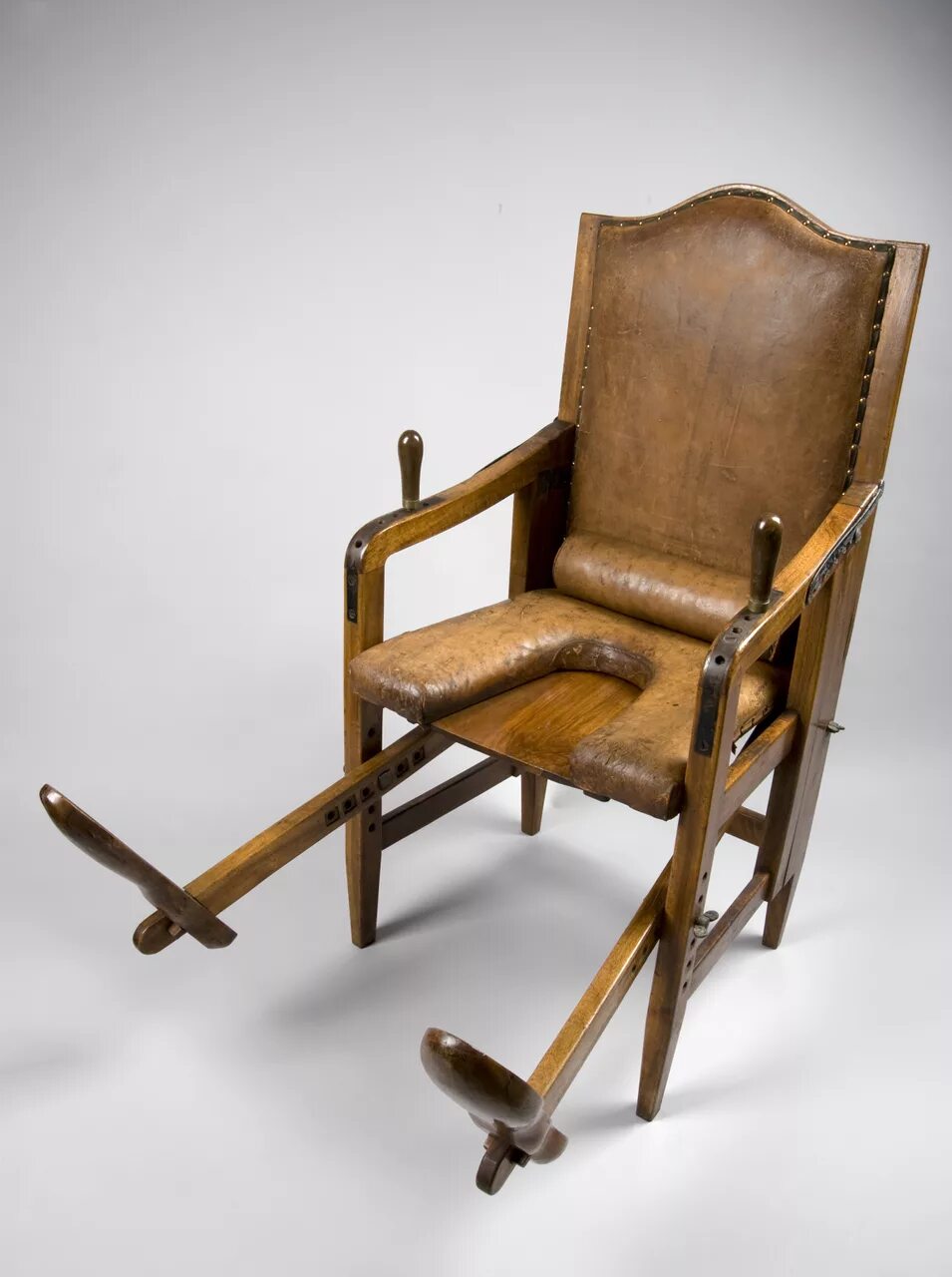 стулья 1850 -- 1917. венский стул thonet 18. кресло качалка антик. мебель древнего египта. стул в древности.