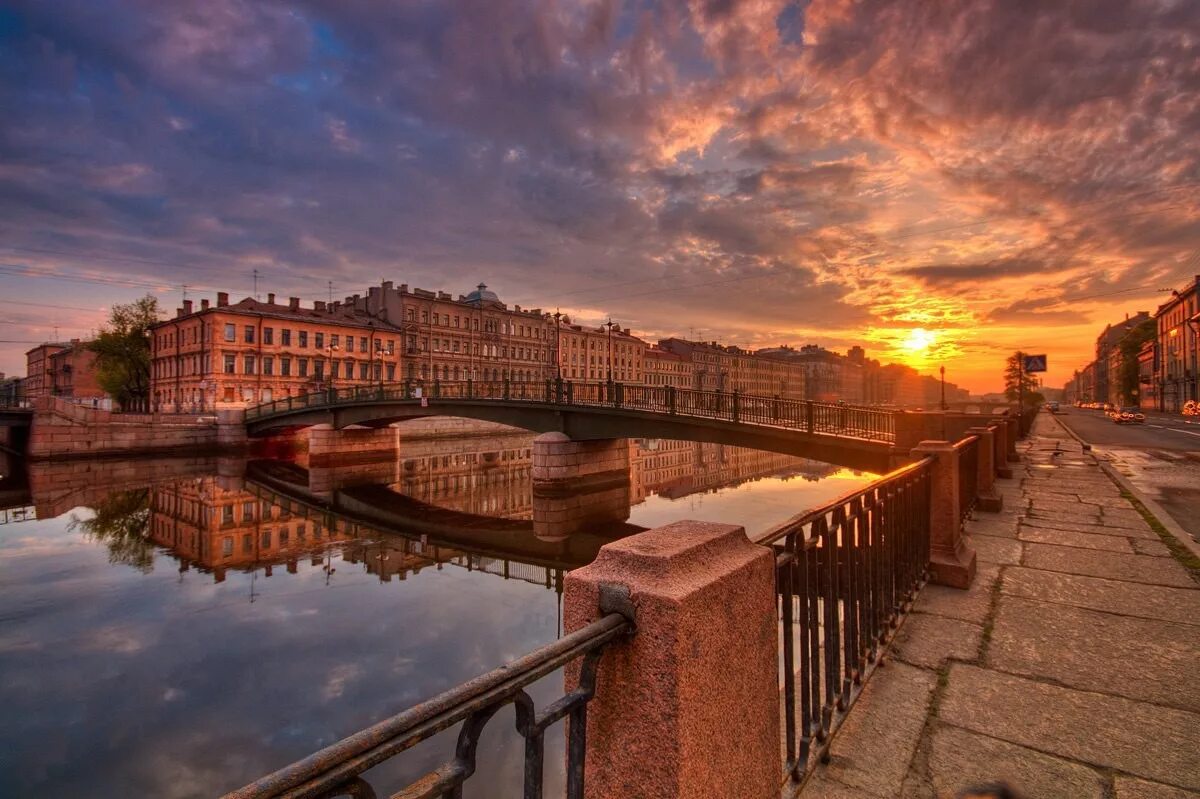 В чаще спб. Санкт-Петербург. Набережная реки Фонтанки 139. Сан Петербург. Набережная реки Фонтанки белые ночи.