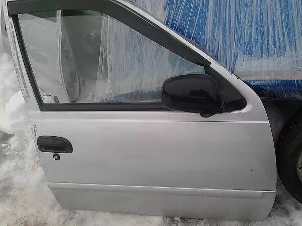 Двери на Дэу Нексия n150. Дверь передняя левая Daewoo Nexia n150. Дверь Дэу Нексия 100 и 150. Дверь Дэу Нексия передняя. Дверь правая ланос