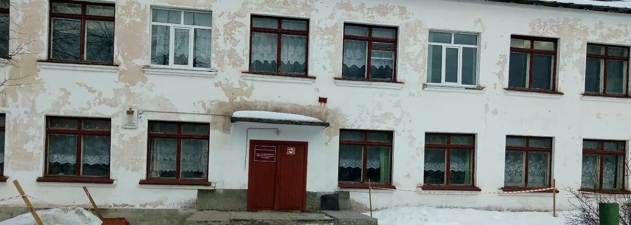 Моу шольская средняя школа вологодская область. Гбоу сош с белозерки. Пожарная эвакуация в школе. Белозерская школа искусств вологодская область. Белозерье школа.