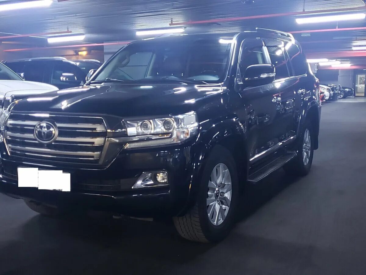 Ленд Крузер 200. Toyota Land Cruiser 200 Рестайлинг 2. Тойота ленд Крузер 200 2015 черный. Тойота ленд Крузер 200 черный 2018.