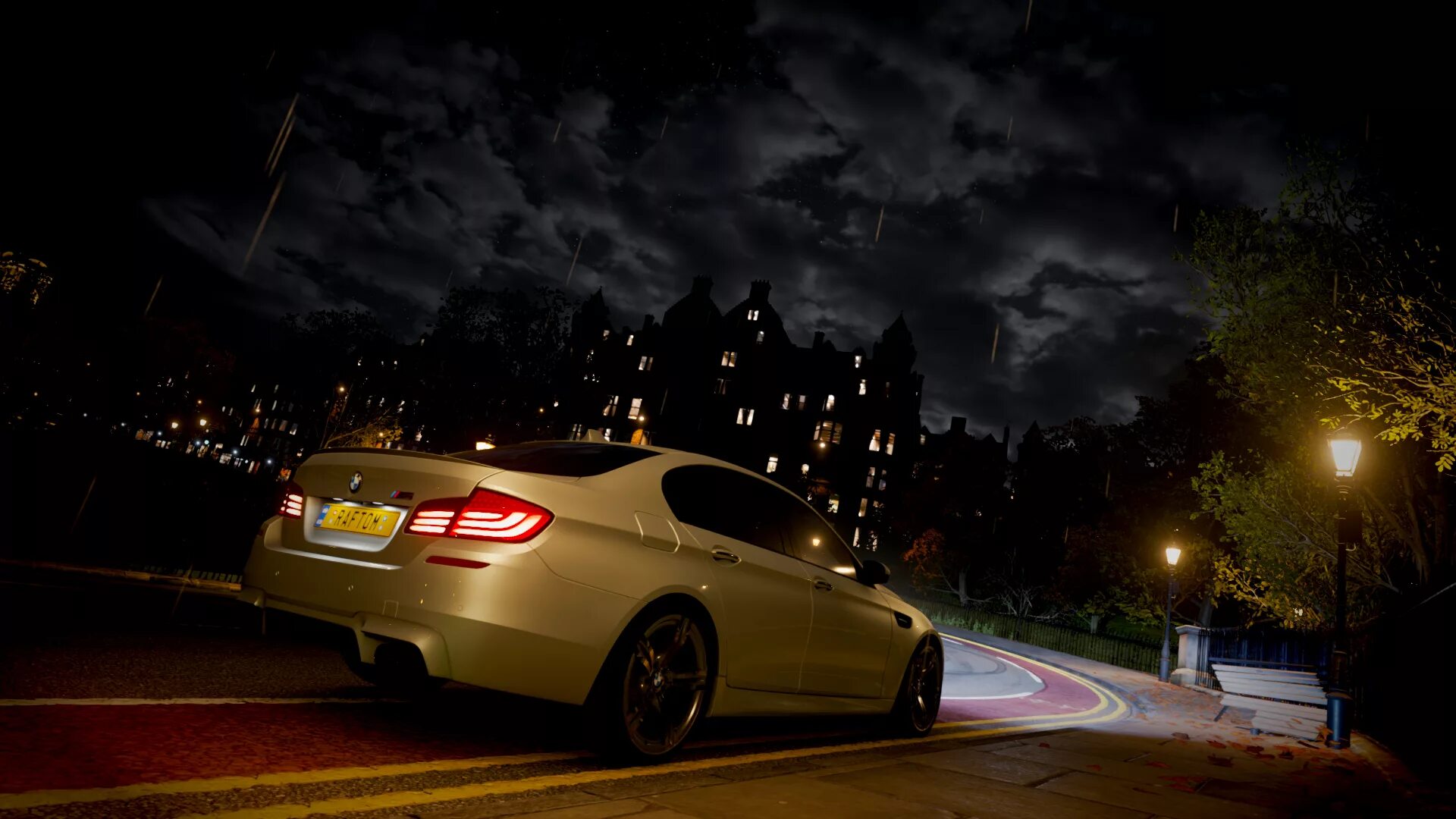 Живые обои м5. BMW m5 Night. BMW m5 e60 ночью. BMW m5 Night Rus.