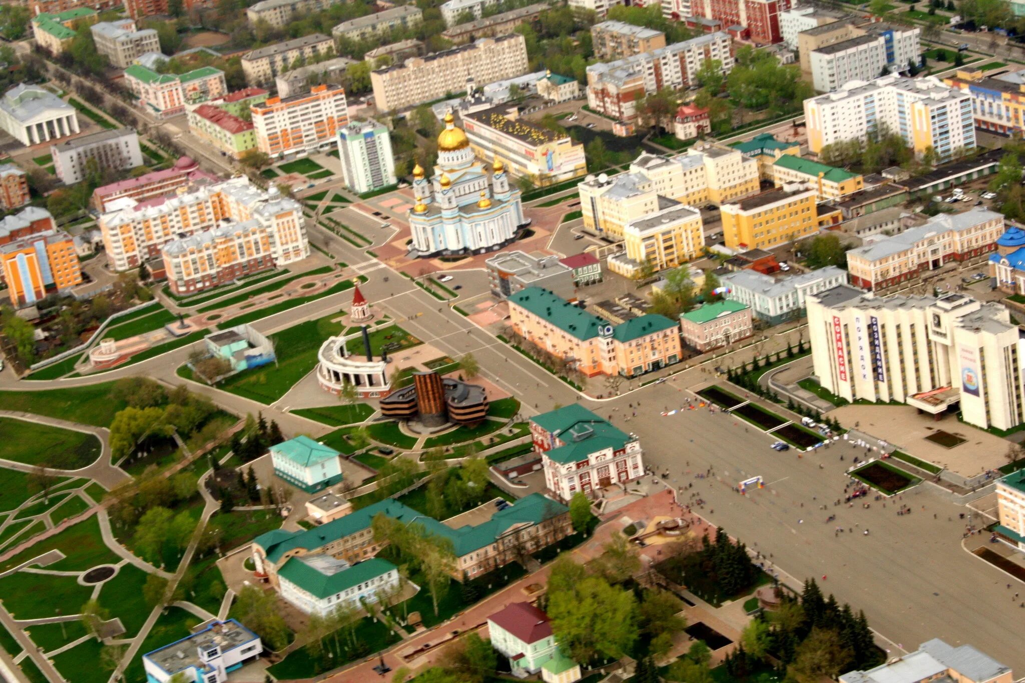 Выезд саранск. Столица Мордовии Саранск. Саранск с птичьего полета. Саранск центр города. Саранск с высоты птичьего.