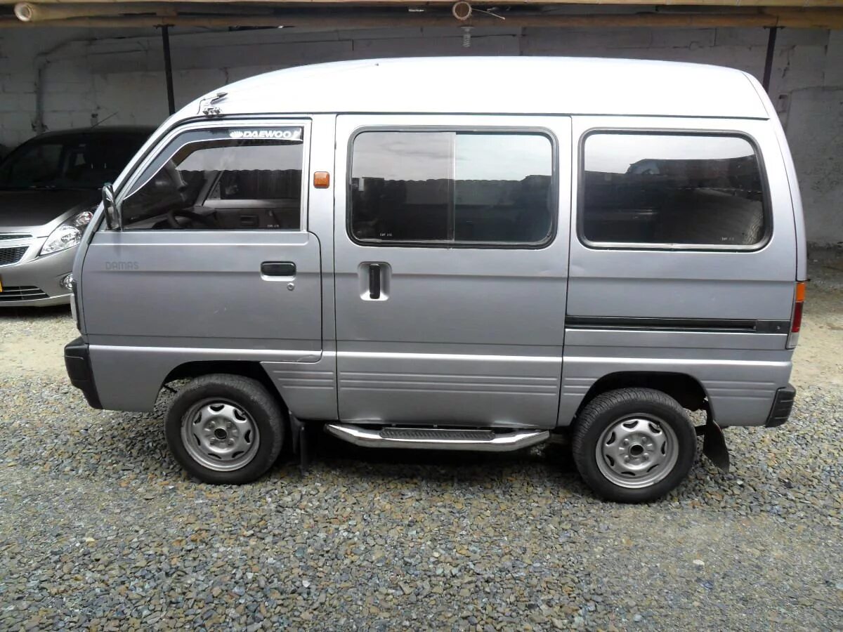 Деву дамас. Daewoo damas 1996. korea daewoo damas 1996. damas 560. шевроле дамас.