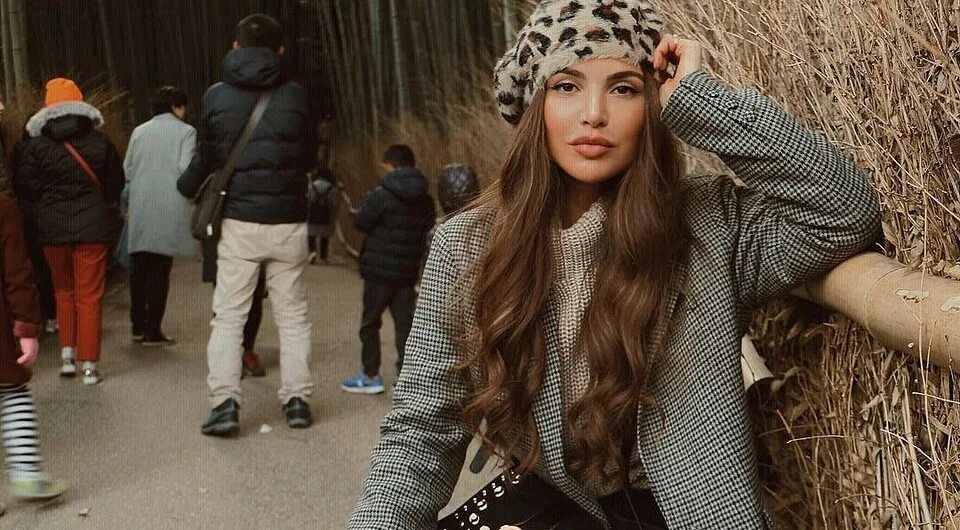 Модные шапки. Зимняя шапка гуччи. Модные береты осень 2022. Шапка бини 2022 тренд. Шапка тренд 2020.