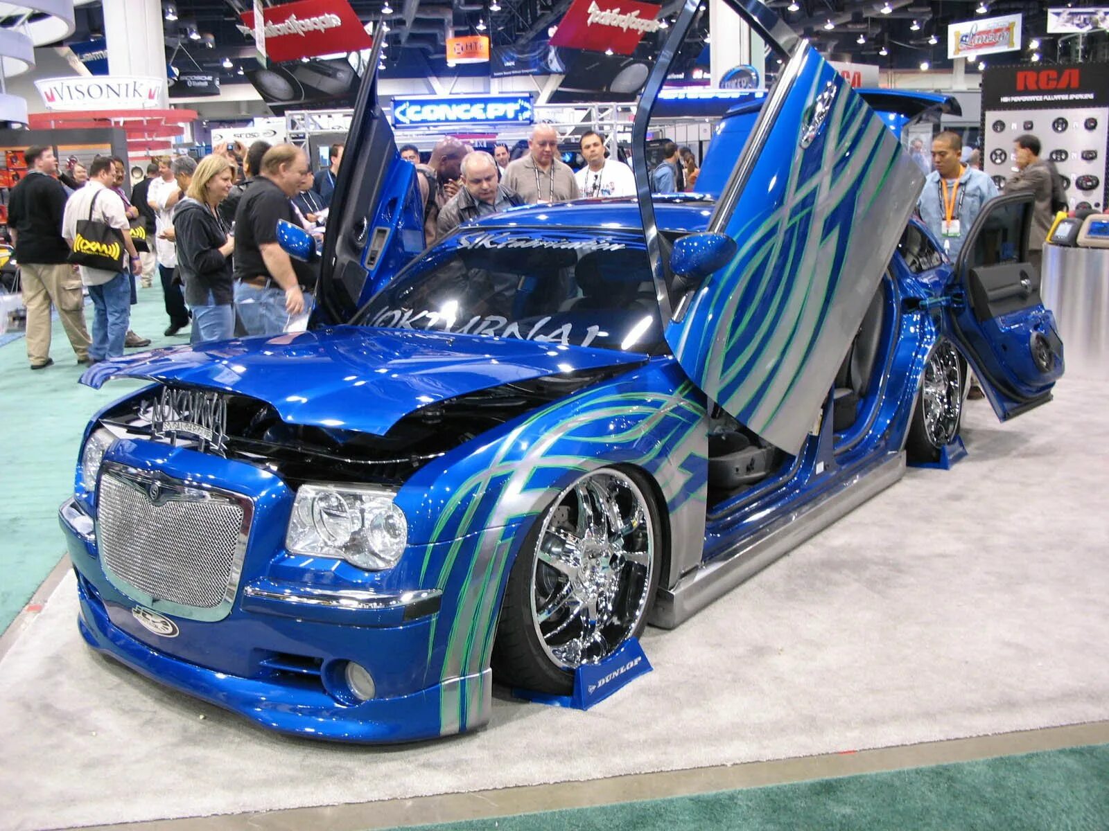 Самые крутые форумы. С. Bugatti veyron 2022. Шоу кар. Mercedes-benz biome concept 2010.