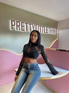 5 ft 7 AND STYLISH 👀 The secret is finally out. 