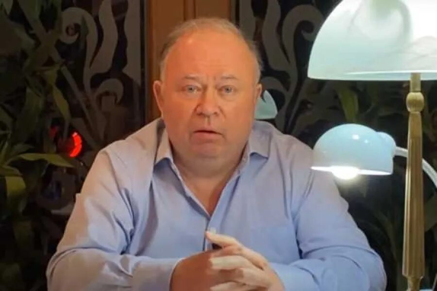 А караулов. Караулов андрей викторович. караулов журналист. андрей караулов 2025. журналист андрей викторович караулов.