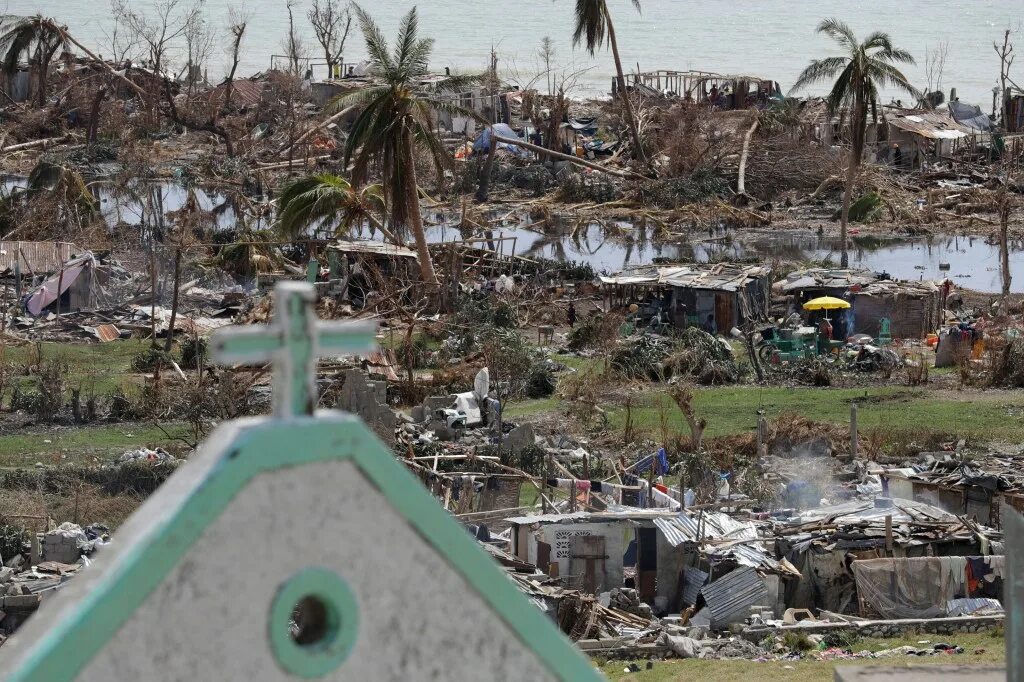 Ураган в доминикане 2012. Hurricane matthew. Ураган мэтью. Ураган гаити. Гаити красивые места.