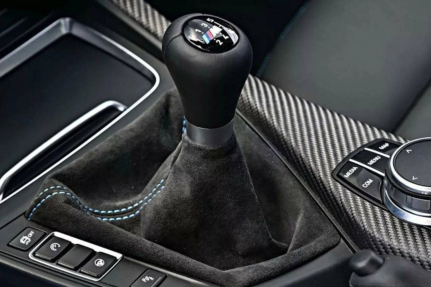 КПП BMW m5. BMW m3 g80 механика. БМВ м5 механика. Коробка передач на БМВ м4. Купить бмв механика