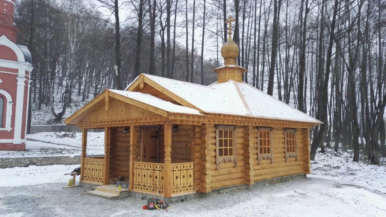 часовня у святого источника шарыпово. родник в ревякино наро-фоминский район. часовня михаила архангела федоровка. середниково храм купель. ильинское купель дмитровский район.