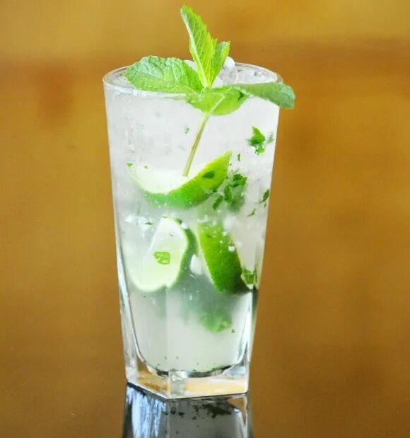 Мохито адреса. Mojito Mint. Нью Энерджи Дринкс Мохито. Lime Mojito. Мохито Коко Коко.