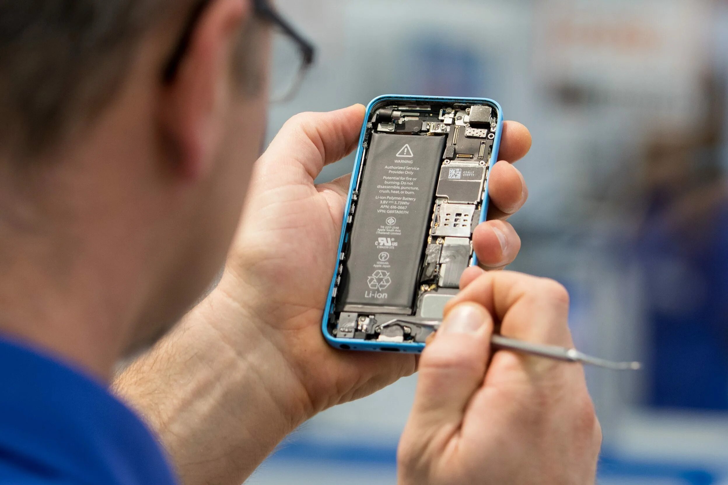 Ремонт iphone repair. Ремонт смартфонов. Комплектующие айфона. Смартфон для самостоятельной сборки. Ремонт айфона фото.