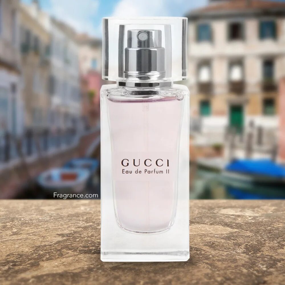 Похожие духи на гуччи. Gucci parfume 2. Gucci eu de Parfum ll. Gucci Gucci Eau de Parfum 2. Гуччи Parfum ll реклама.