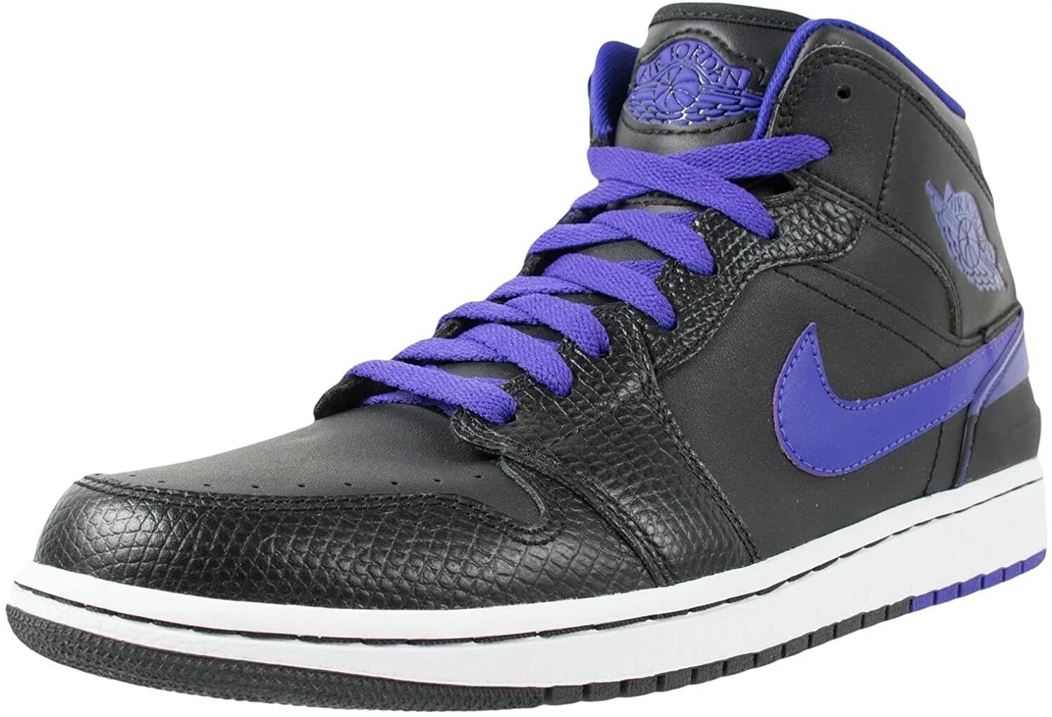 Dark mid. Jordan 1 dark concord mid. nike jordan 1 concord. air jordan 1 mid dark concord/taxi/white/black. jordan 86.