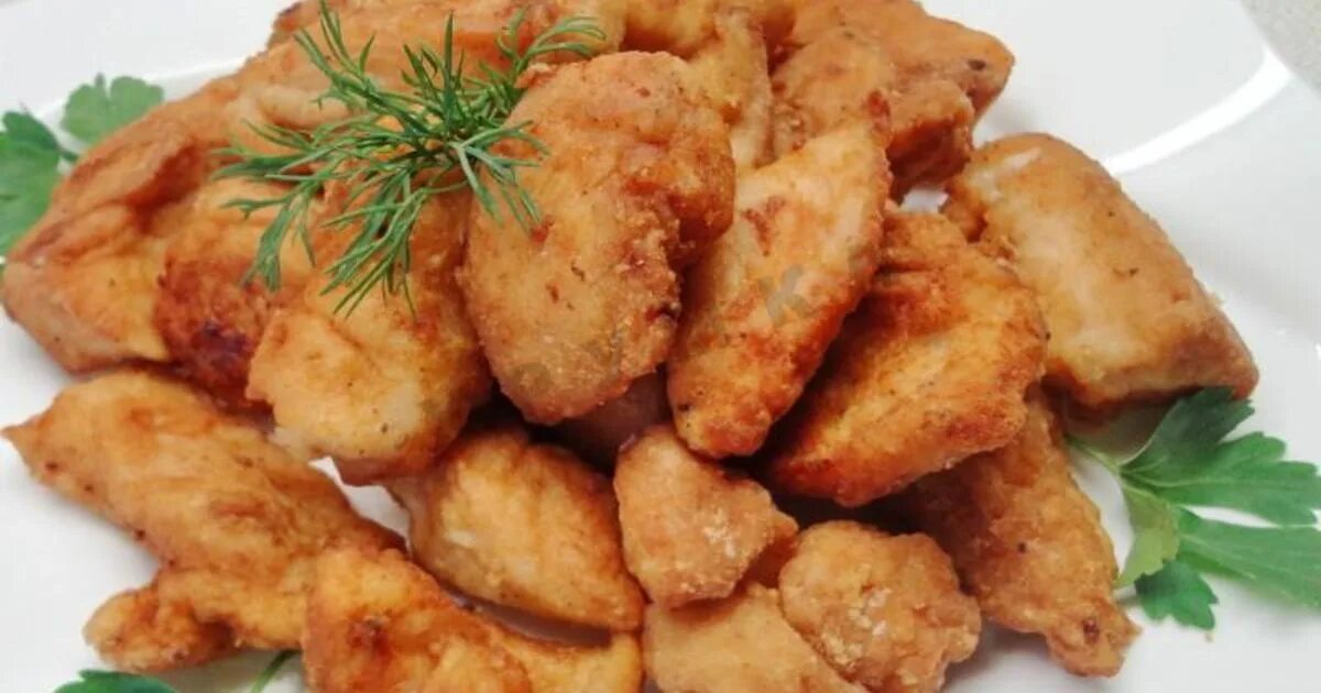 Как вкусно приготовить кусочки филе курицы. Карбонат из куриного филе. куриное филе в крахмале. гуджоны из куриного филе. куриные кусочки в крахмале.