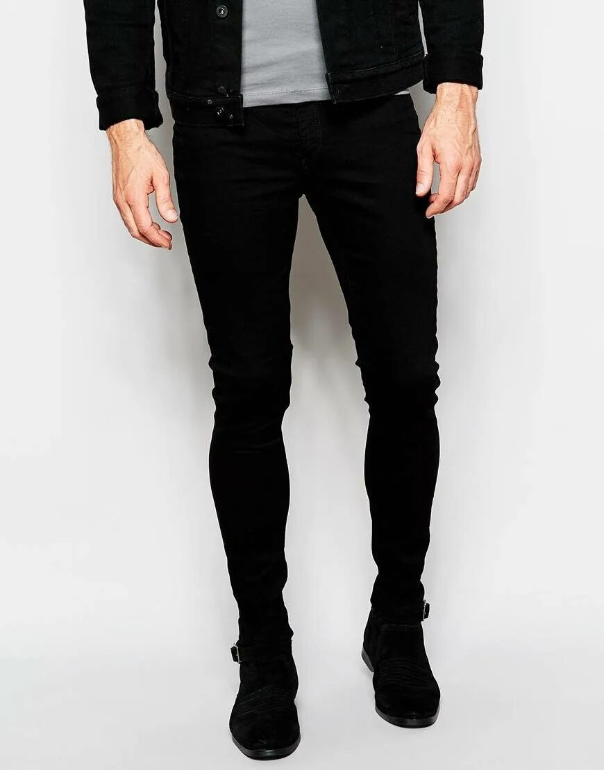 Лучшие черные джинсы. Чёрные джинсы мужские. Чёрные джинсы мужские зауженные. Узкие джинсы мужские. Темные джинсы мужские.