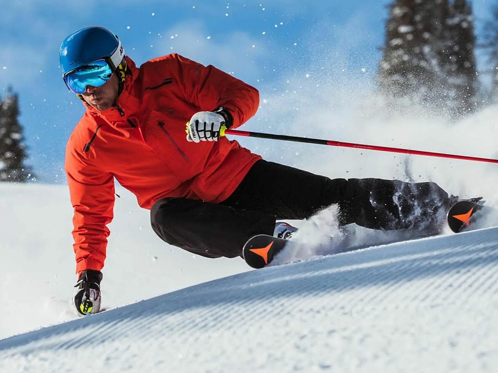 Горный лыжник. Горнолыжный спорт. Горные лыжи. Лыжники горнолыжники. Горные лыжи спорт.