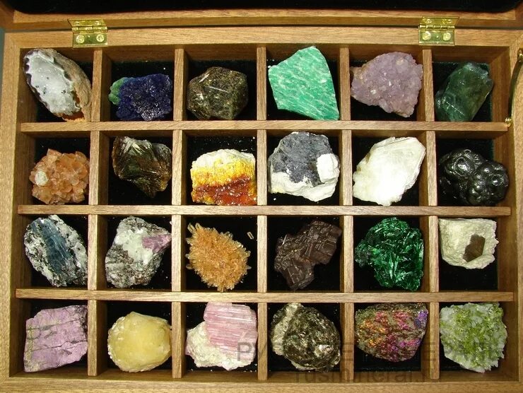 Минеральные природные материалы. Коллекция "минералы и горные породы" (поделочные камни). Минералогический музей Ферсмана. Коллекция минералов и горных пород. Коллекция "минералы и горные породы" (48 видов).