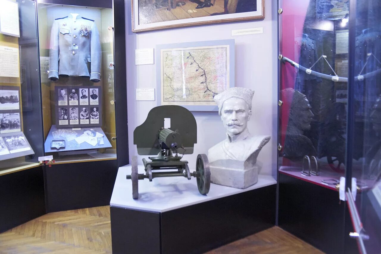 Музей фрунзе самара. Музей фрунзе самара. В фрунзе самара. Самара плакат. Дом-музей м.