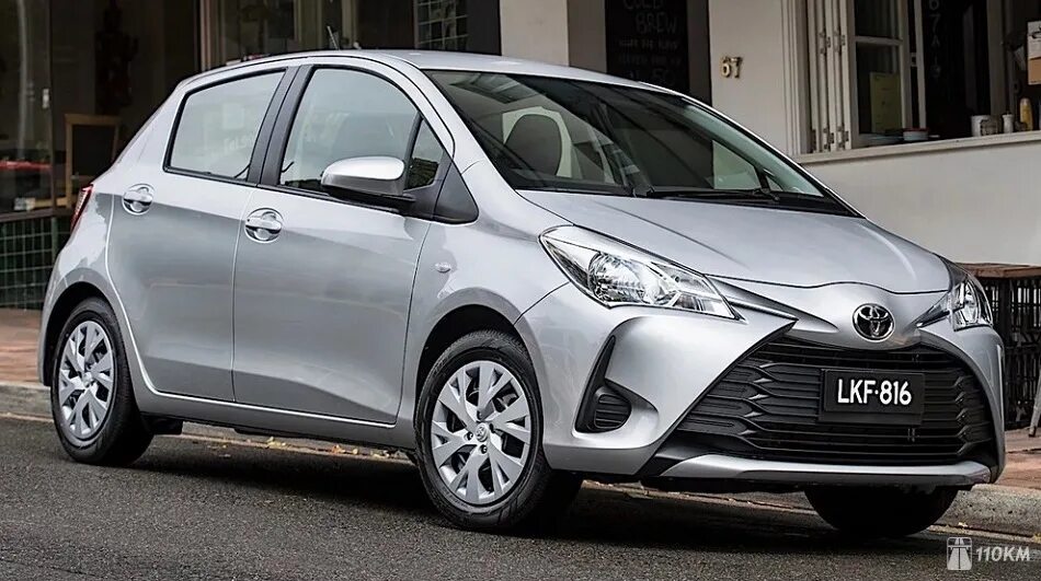 Toyota vitz 2018. Toyota Yaris 2017. Toyota Yaris xp130. Тойота Ярис 2019 года. Тойота Витц 2017.