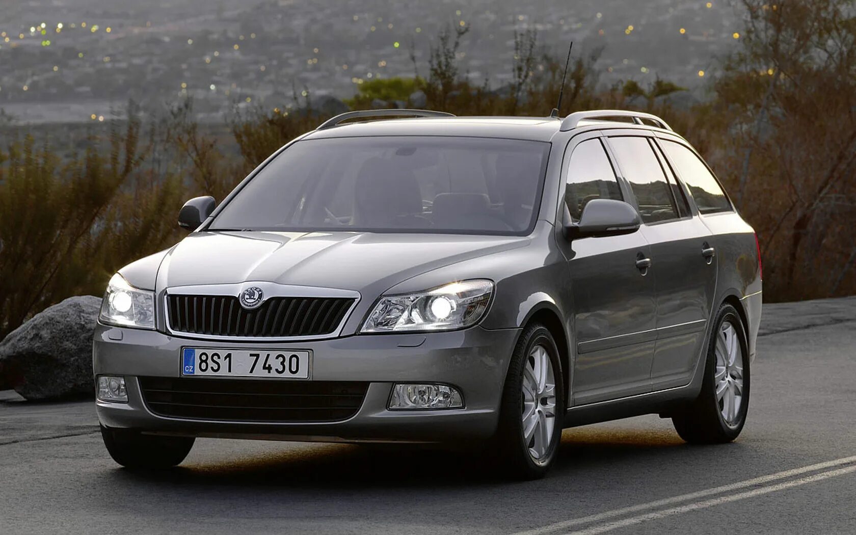 Skoda Octavia 2010. Skoda Octavia a4 Combi. Skoda Octavia Combi 2009.