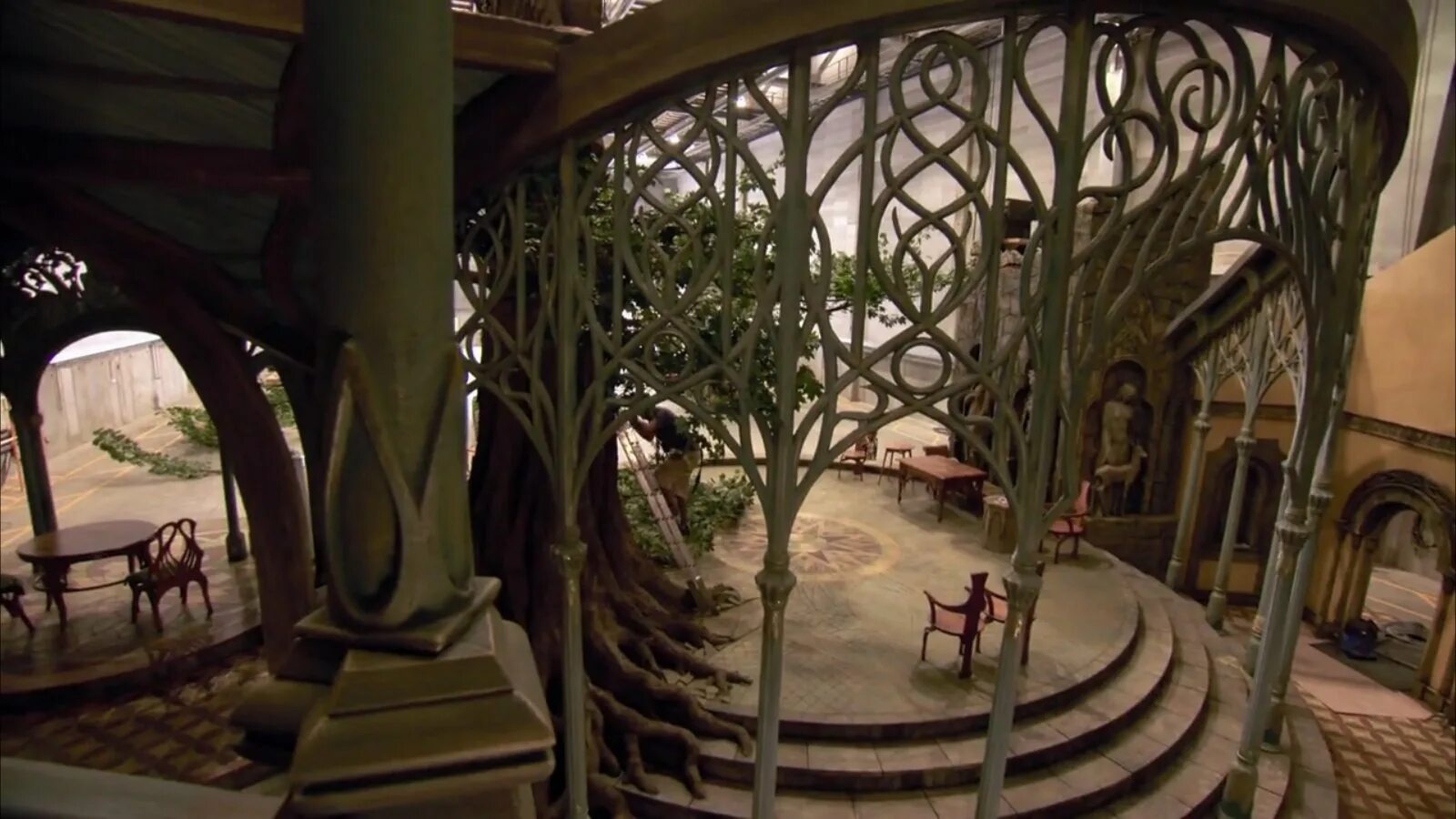 властелин колец стиль. дворец элронда властелин колец. плащ эльфы лориэна. гэндальф и галадриэль хоббит. свадьба в стиле властелина колец.